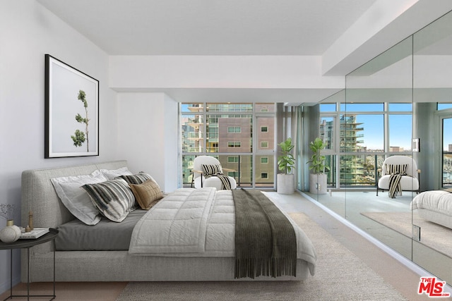 bedroom featuring carpet floors