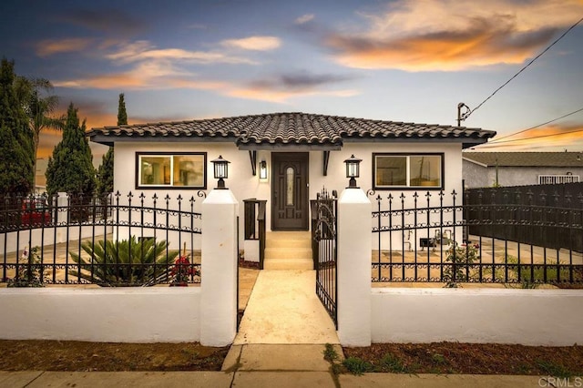 view of mediterranean / spanish-style home