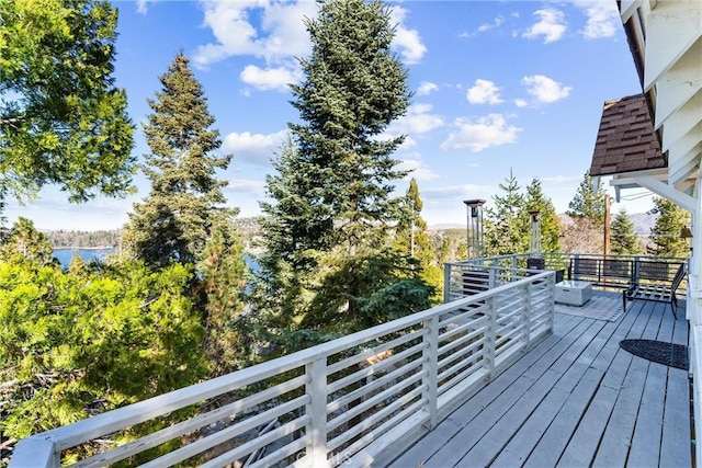 347 Emerald Dr, Lake Arrowhead, CA 92352 - view of deck