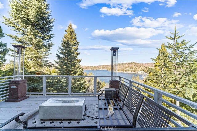 347 Emerald Dr, Lake Arrowhead, CA 92352 - wooden terrace featuring a water view