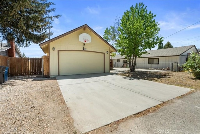 912 Sequoia Dr, Big Bear City, CA 92314 - photo 1