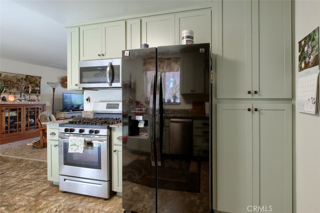 kitchen featuring stainless steel appliances