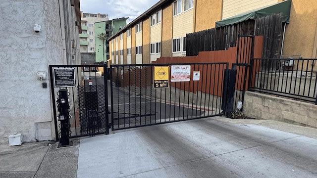 3776 Alabama St Unit 318, San Diego, CA 92104 - view of gate