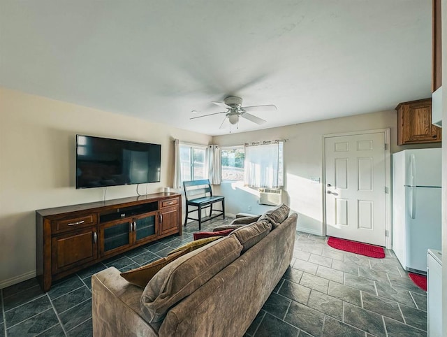 living room featuring ceiling fan