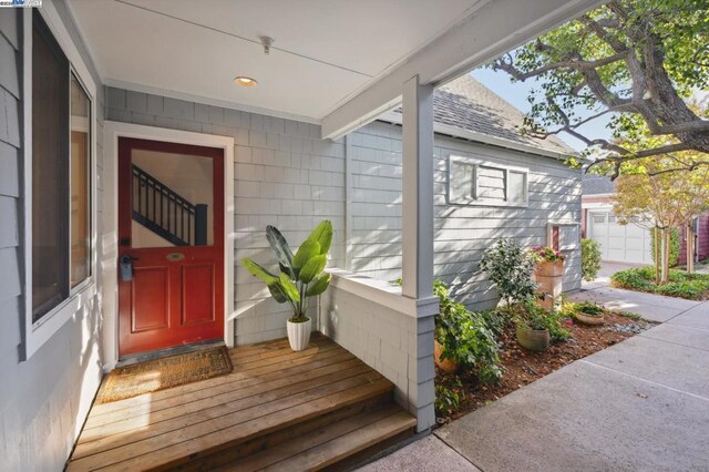 entrance to property with a porch