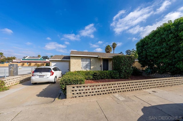 view of front of house featuring a garage