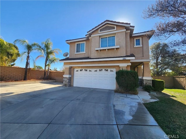 view of front property featuring a garage