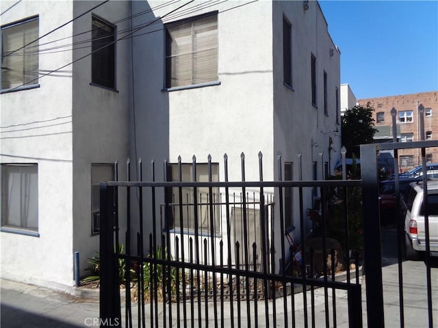 152 S Westmoreland Ave, Los Angeles, CA 90004 - view of gate