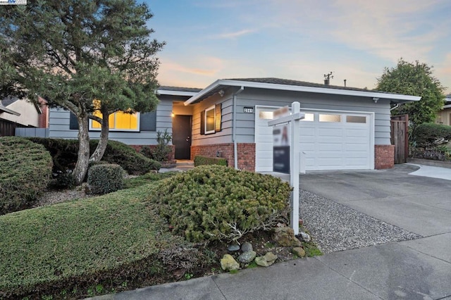 view of front of house featuring a garage