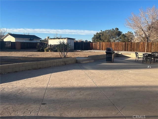 view of yard with a patio