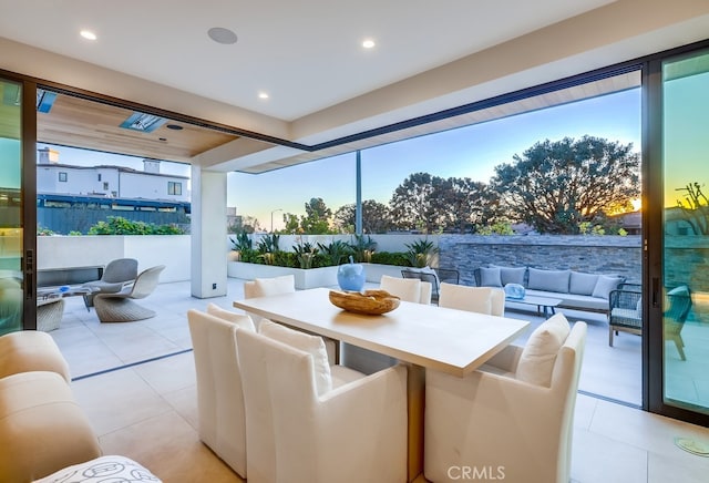 view of sunroom / solarium