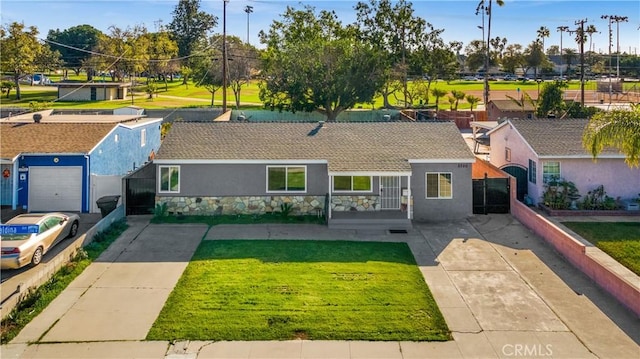 ranch-style house with a front yard