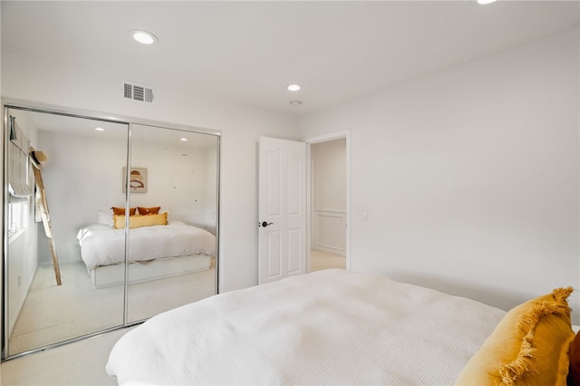 bedroom with a closet