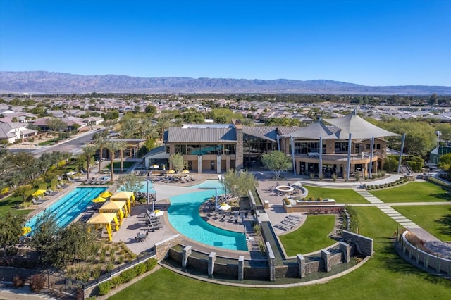 bird's eye view with a mountain view