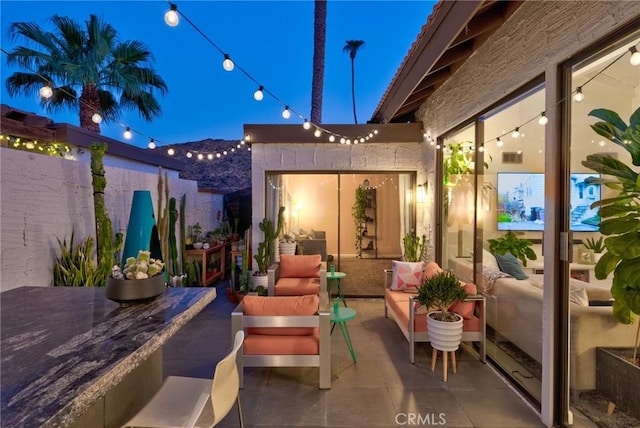 view of patio featuring outdoor lounge area