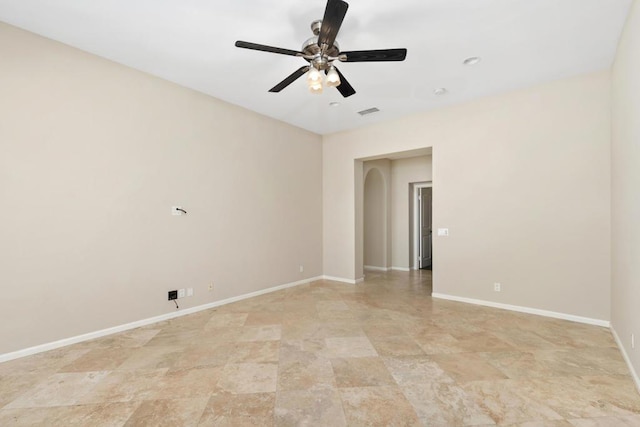 empty room with ceiling fan