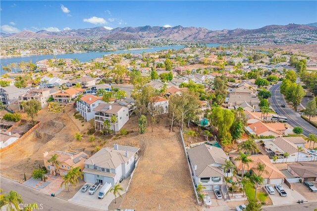 Listing photo 2 for 29019 Big Range Rd, Canyon Lake CA 92587