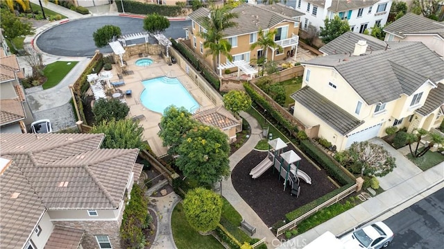 birds eye view of property featuring a residential view