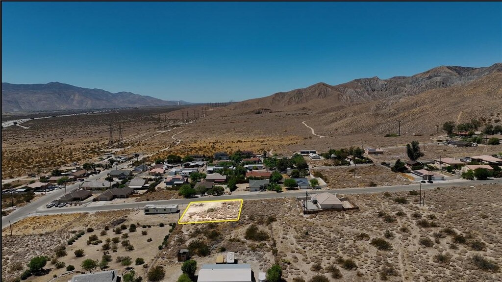 2 Excelsior St, Whitewater, CA 92282