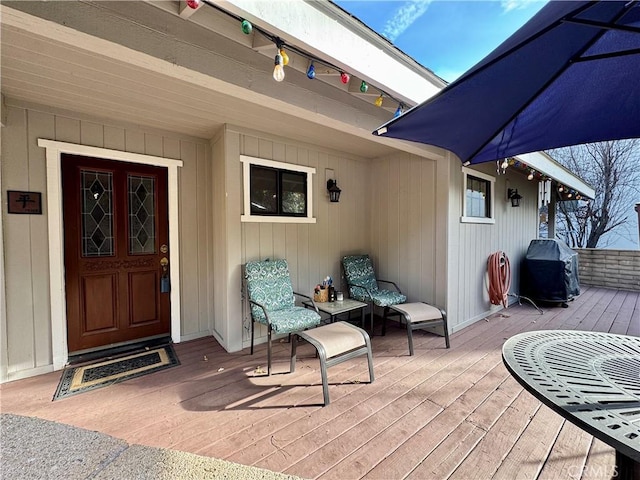 905 Madera Ln, Lake Arrowhead, CA 92352 - doorway to property featuring a wooden deck