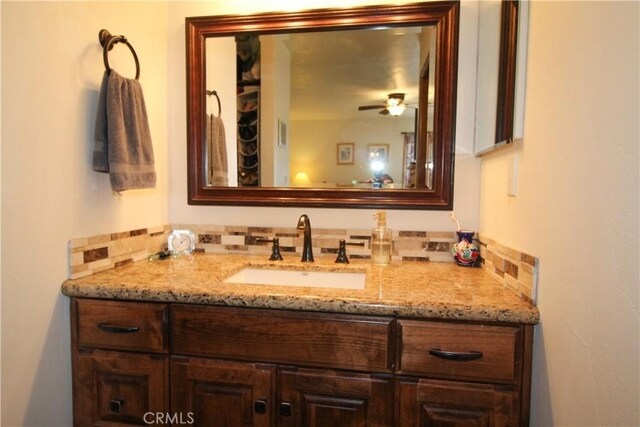 905 Madera Ln, Lake Arrowhead, CA 92352 - bathroom featuring a ceiling fan and vanity