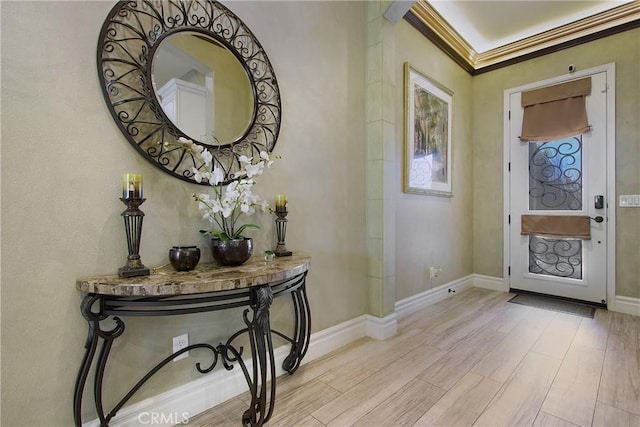 foyer with crown molding