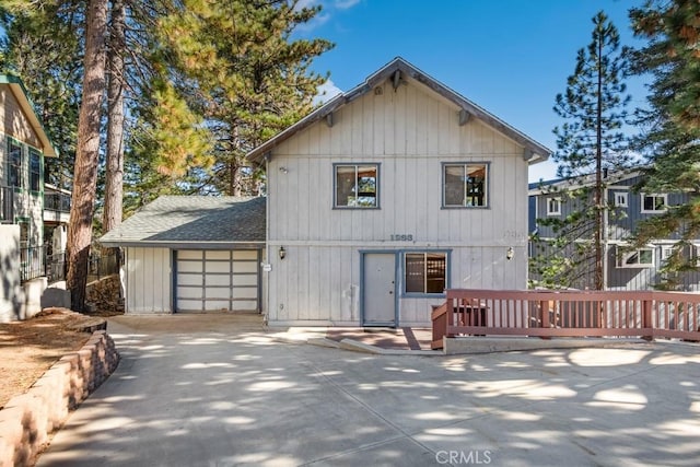 front of property featuring a garage