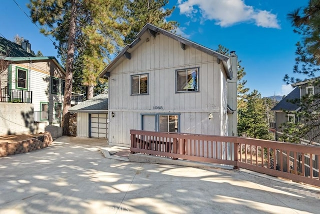 view of front of house featuring a deck