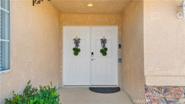 view of entrance to property