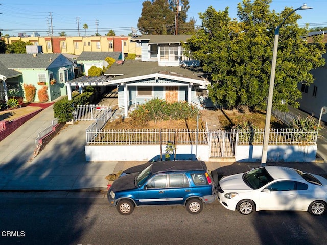 view of front facade