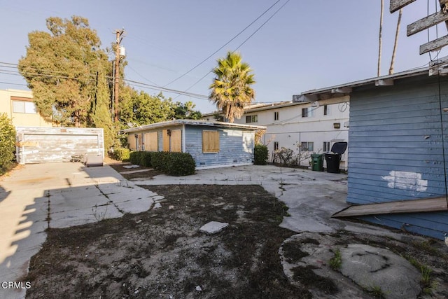 exterior space with an outbuilding