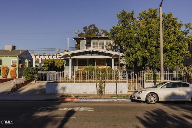 view of front of property