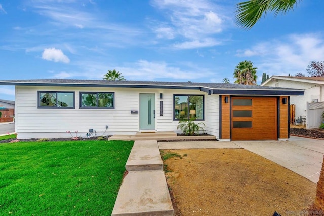 ranch-style house with a front yard