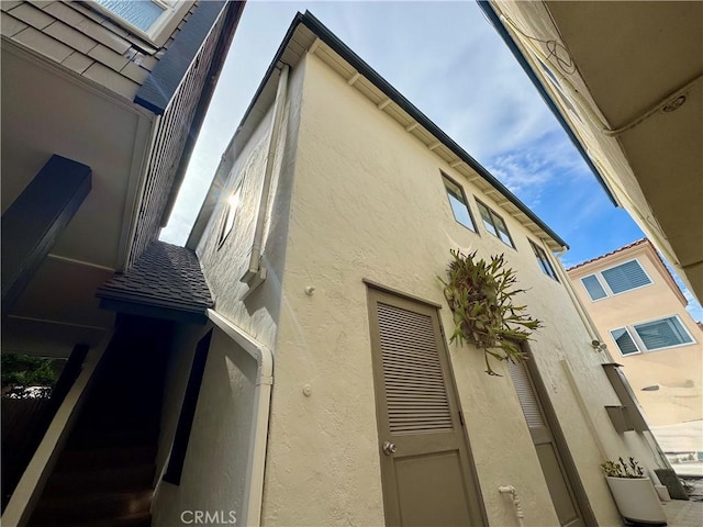 1510 W Oceanfront, Newport Beach, CA 92663 - exterior view of stucco siding