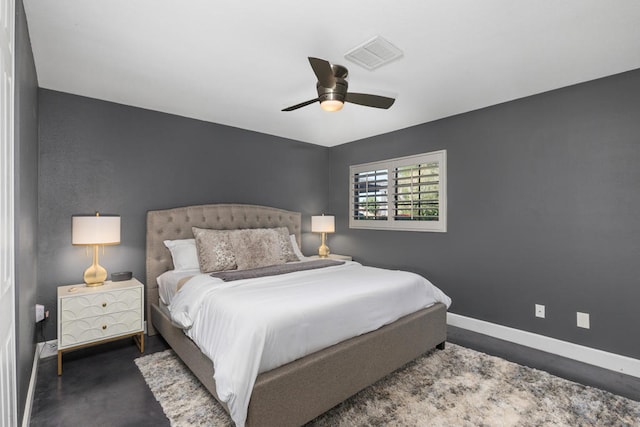 bedroom featuring ceiling fan