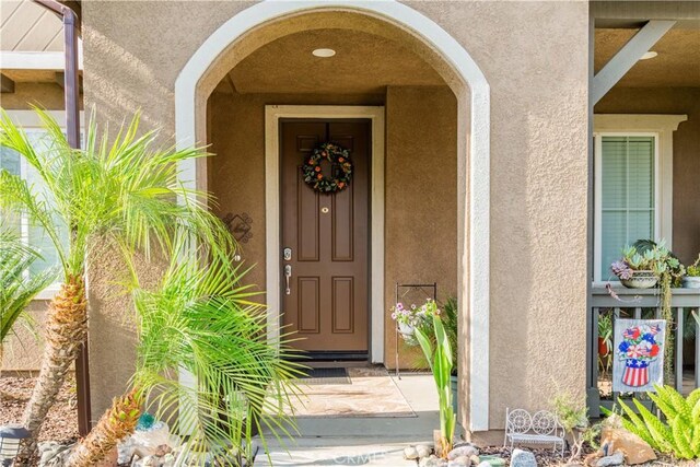 view of property entrance