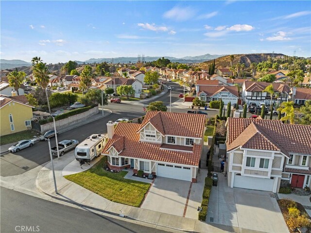 bird's eye view featuring a mountain view