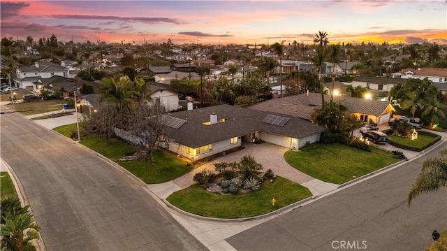 view of aerial view at dusk