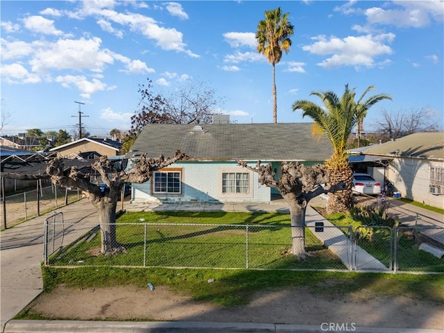 view of front of home with a front yard