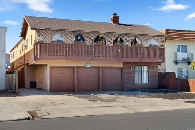 view of front of home featuring a garage