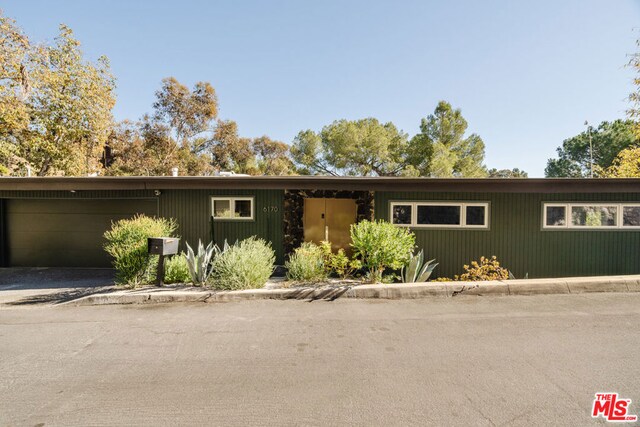 view of ranch-style home