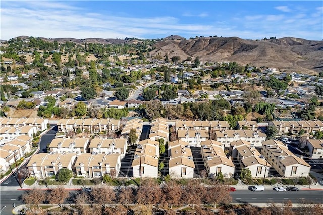 bird's eye view with a mountain view