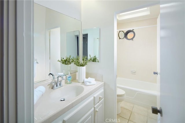 3024 Breakers Dr, Corona Del Mar, CA 92625 - full bath featuring vanity, tile patterned flooring, and toilet
