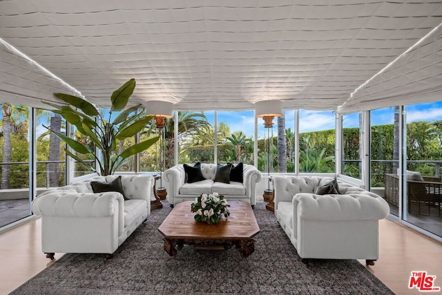 view of sunroom / solarium