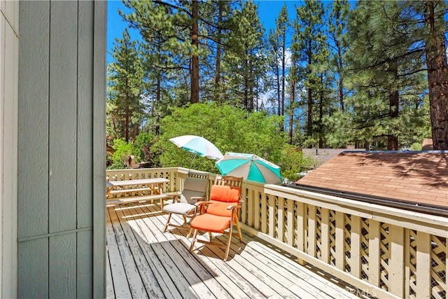 view of wooden deck