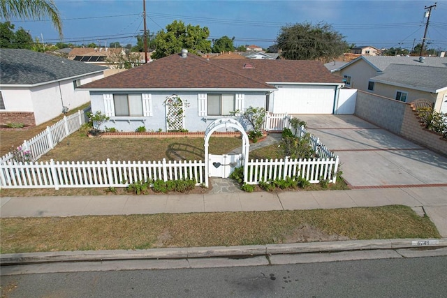 view of front of property