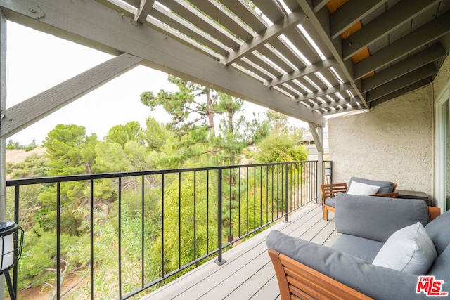 balcony featuring outdoor lounge area