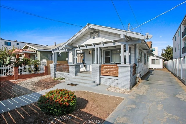 1575 W 37th St, Los Angeles, CA 90018 - photo 2
