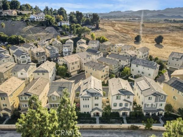 bird's eye view featuring a mountain view