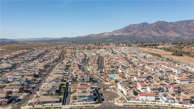 bird's eye view featuring a mountain view